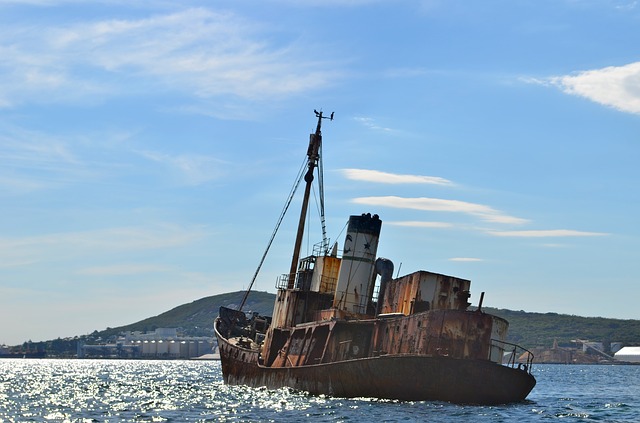 shipwrecked boat, filing unseaworthiness claim